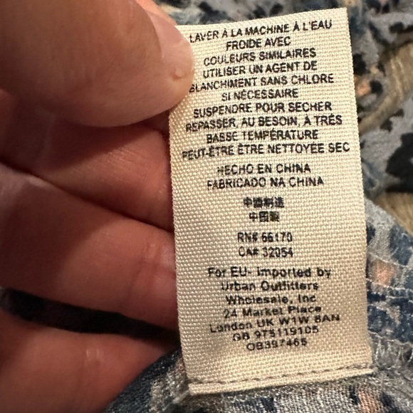 FREE PEOPLE Romper ALL THE RIGHT RUFFLES BLUE Floral Size Small Boho Festival - Picture 11 of 15